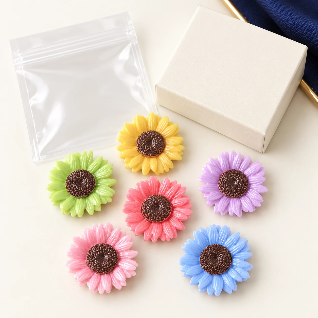 Glitter Sunflower Resin Cabochons RW001904 with illustrative private-label packaging