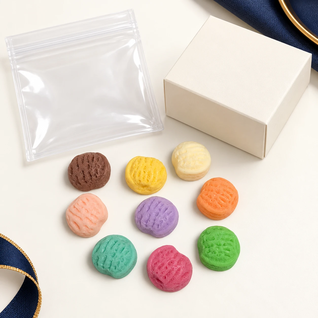 Ice Cream Scoop Resin Cabochons RW004078 with illustrative private-label packaging