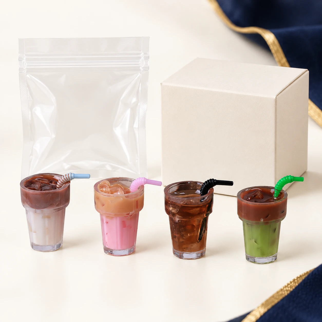 Iced Drink Cup Resin Miniatures RW003316 with illustrative private-label packaging