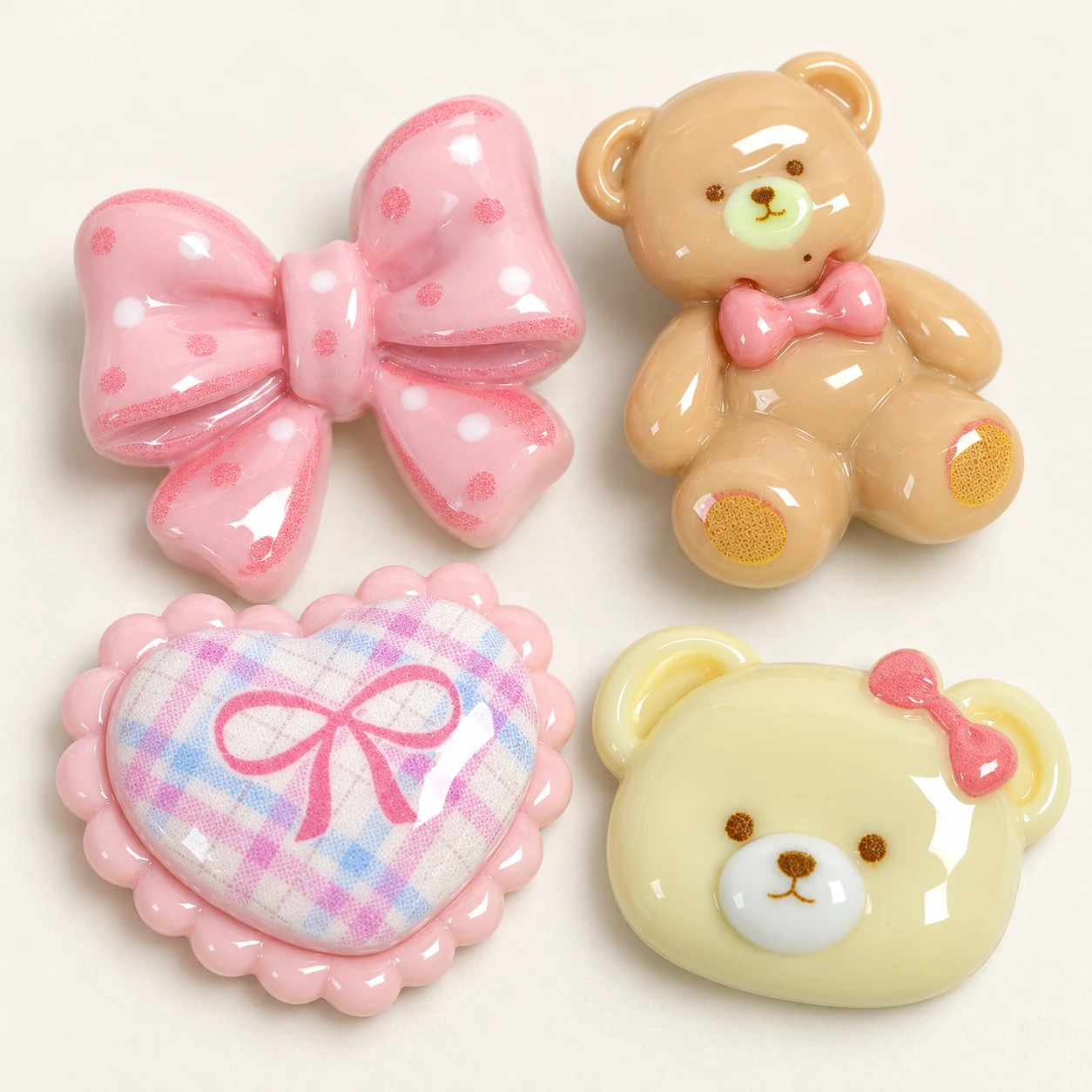 Pastel Bear Bow and Heart Resin Assortment RW002022 close-up showing the decorative shape and finish