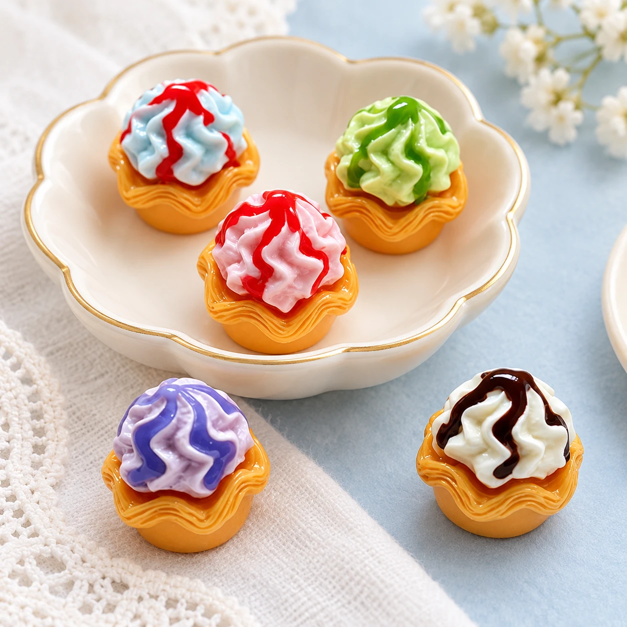 Swirl Cupcake Resin Charms RW0024876 displayed for assortment selection