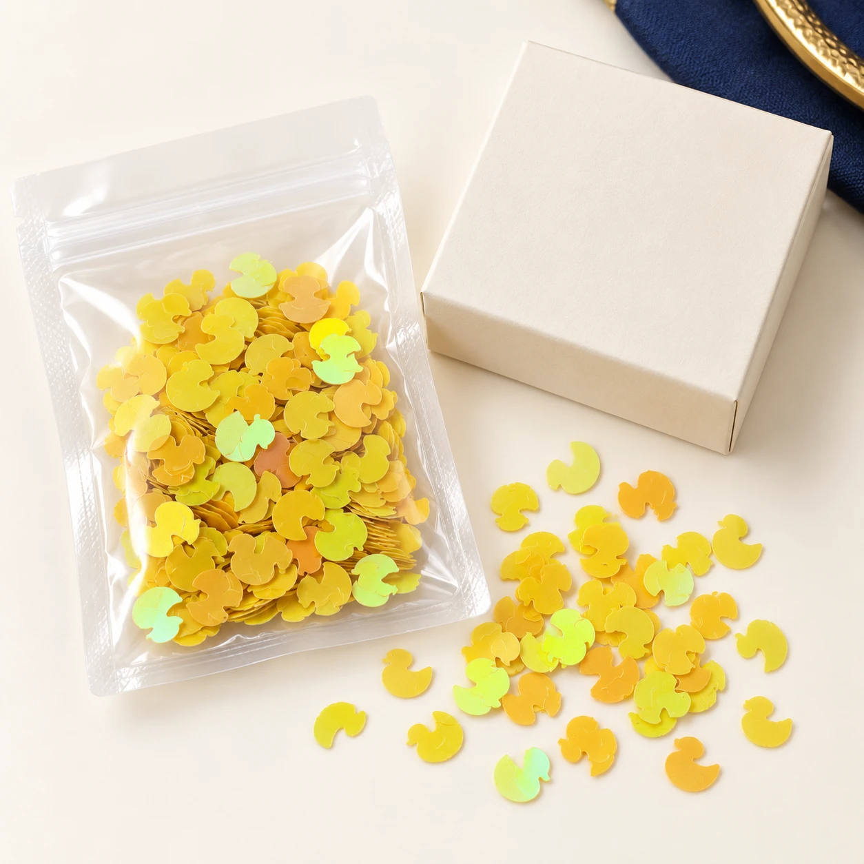 Ultrathin Yellow Duck Sequins MA300 with illustrative private-label packaging